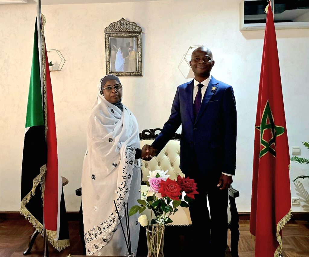 Une délégation du CAFRAD rend une visite de courtoisie à Son Excellence, Madame l’Ambassadeur du Soudan au Maroc